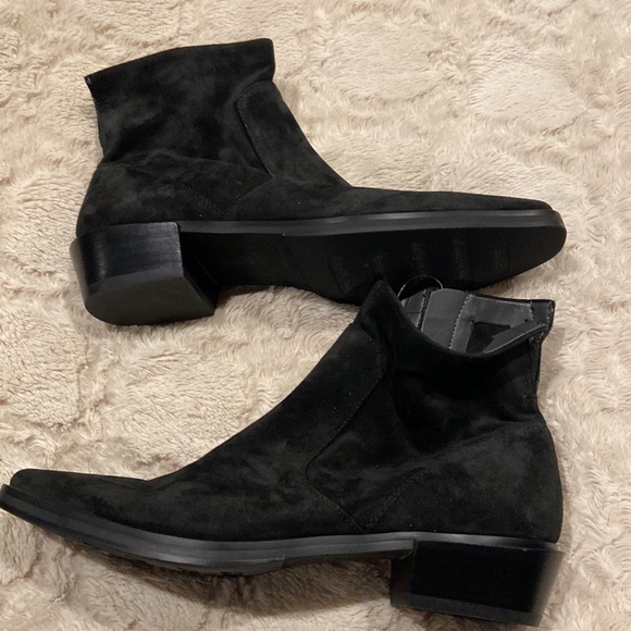 NWOT Franco Sarto Suede Bootie - Picture 10 of 11
